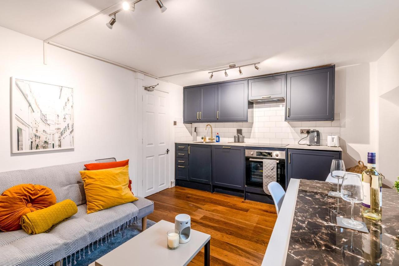 Modern One Bedroom Apartments In Brighton Eksteriør billede