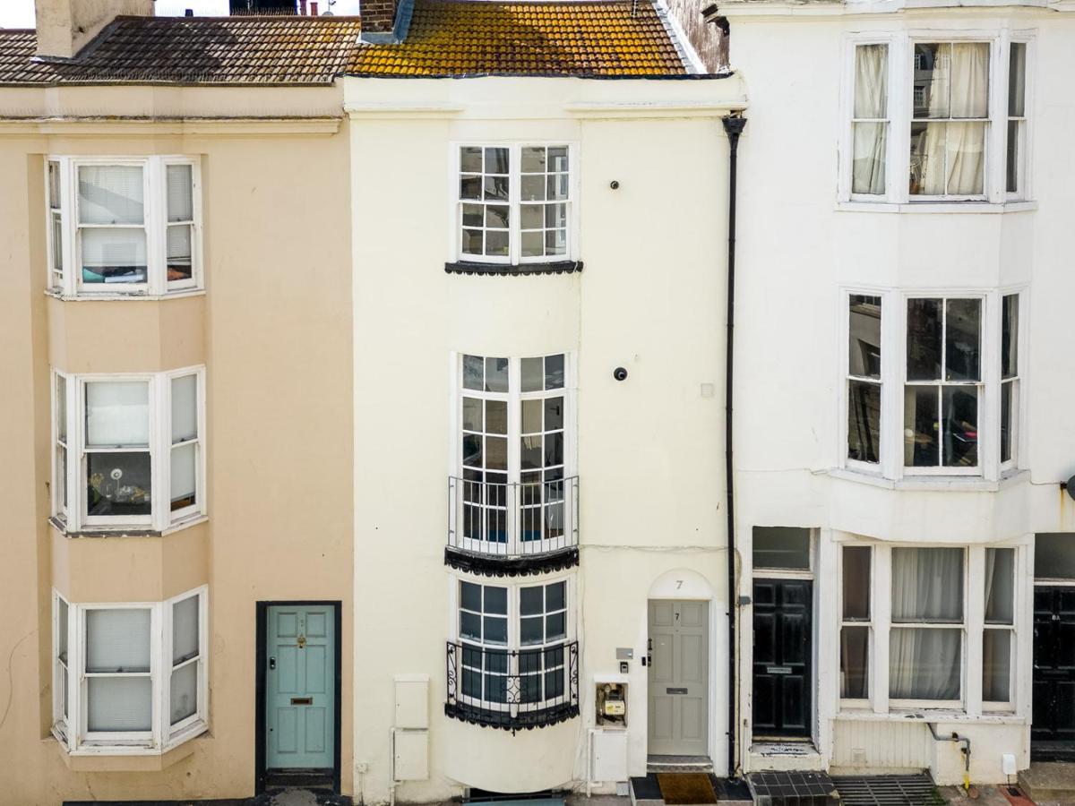 Modern One Bedroom Apartments In Brighton Eksteriør billede