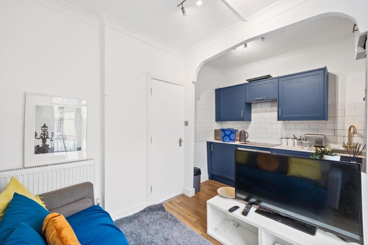 Modern One Bedroom Apartments In Brighton Eksteriør billede