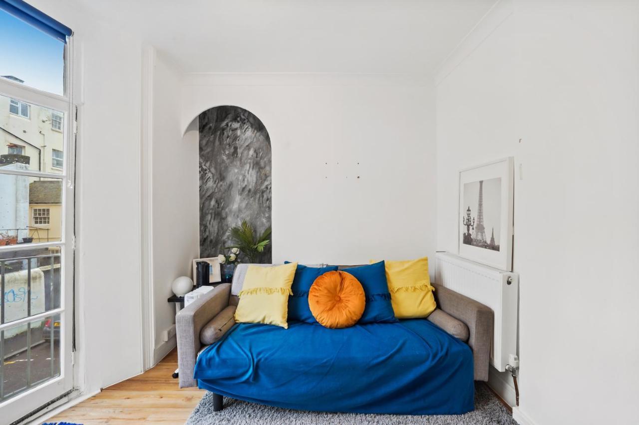Modern One Bedroom Apartments In Brighton Eksteriør billede